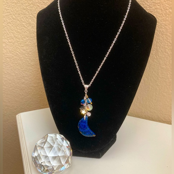 Celestial Pendant Necklace - Blue Lapis Lazuli - Picture 3 of 8